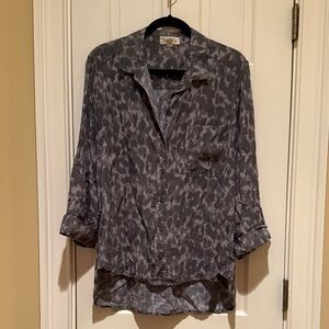 Cloth & Stone gray animal Patterned Shirt